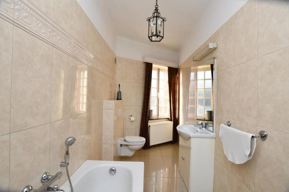La Villa Spa, A 10 Minutes A Pied Du Centre Ville Екстериор снимка